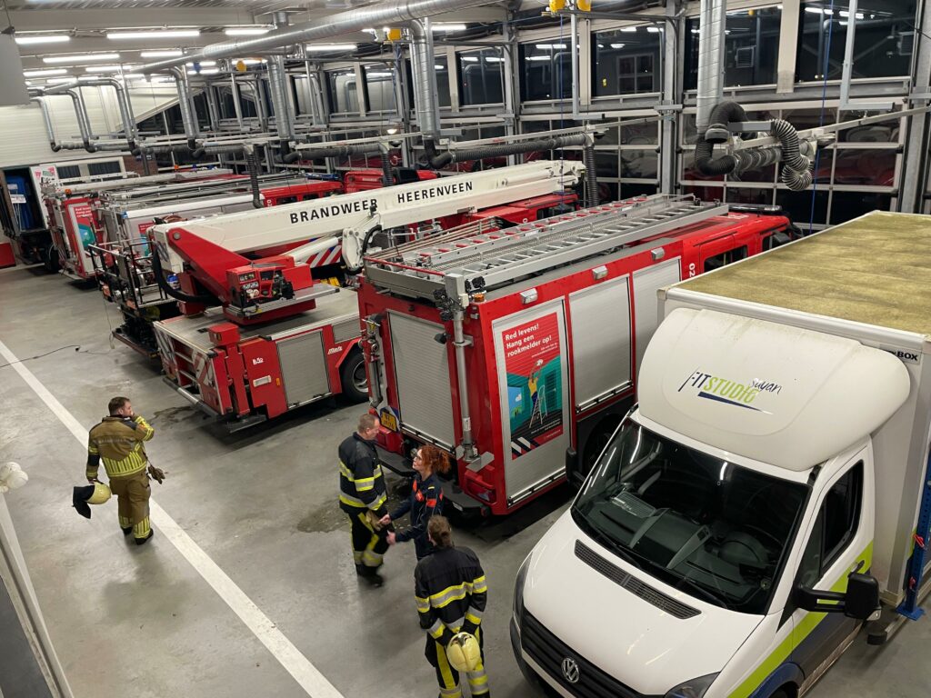 Heerenveen Lokaal op bezoek bij Brandweer Heerenveen