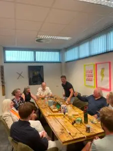 Heerenveen Lokaal bezoekt Jongerencentrum Casa